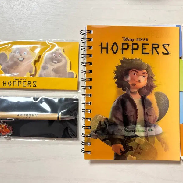 [BUNJANG] Disney Movie Hoppers Original Goods Set (Notebook, Memo Pad, Ballpoint Pen) / 디즈니 영화 호퍼스 오리지널 굿즈 세트(노트, 메모지, 볼펜)
