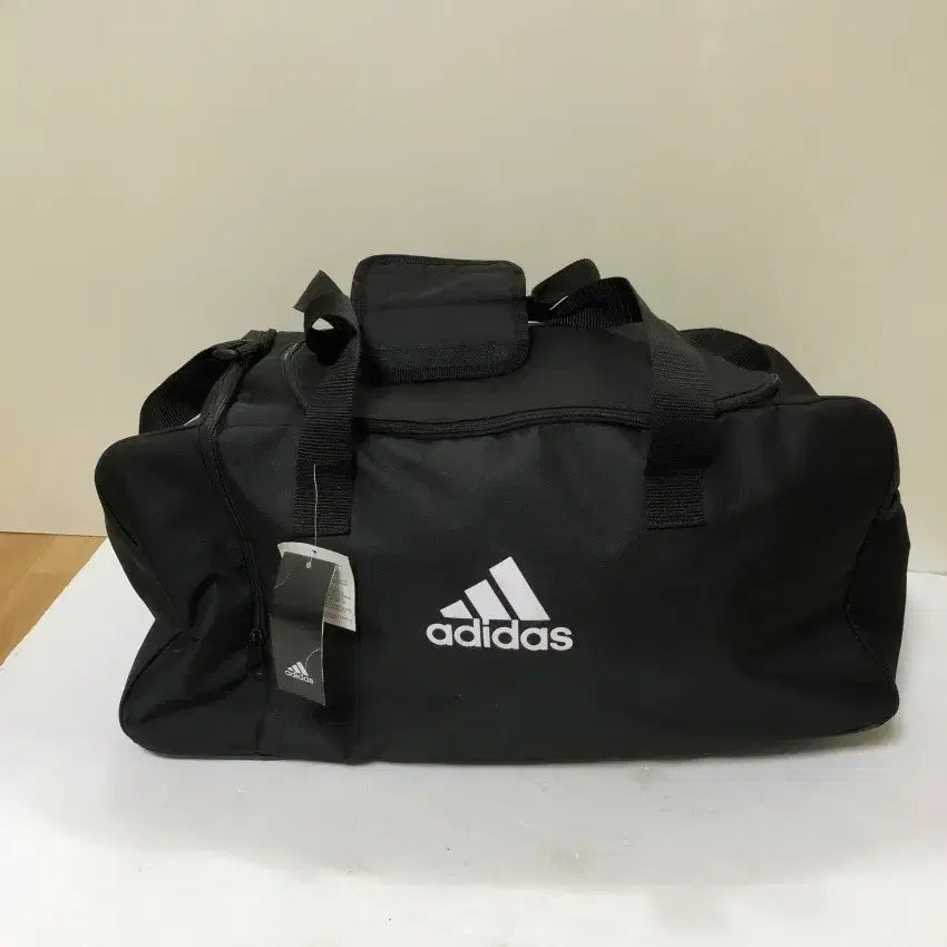 [BUNJANG] Adidas Duffle Bag Crossbody Bag / 새상품 아디다스 더플백 크로스백@9906