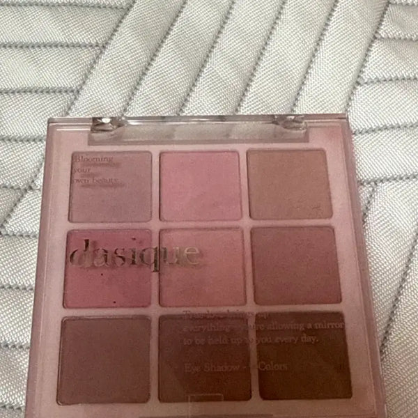 [BUNJANG] Dasique Shadow Palette 33 Milky Berry / 데이지크 섀도우 팔레트 33 밀키베리