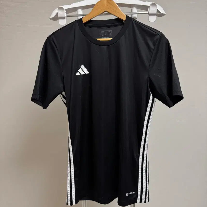 [BUNJANG] Adidas T-Shirt Size S / 아디다스 반팔티셔츠 S사이즈