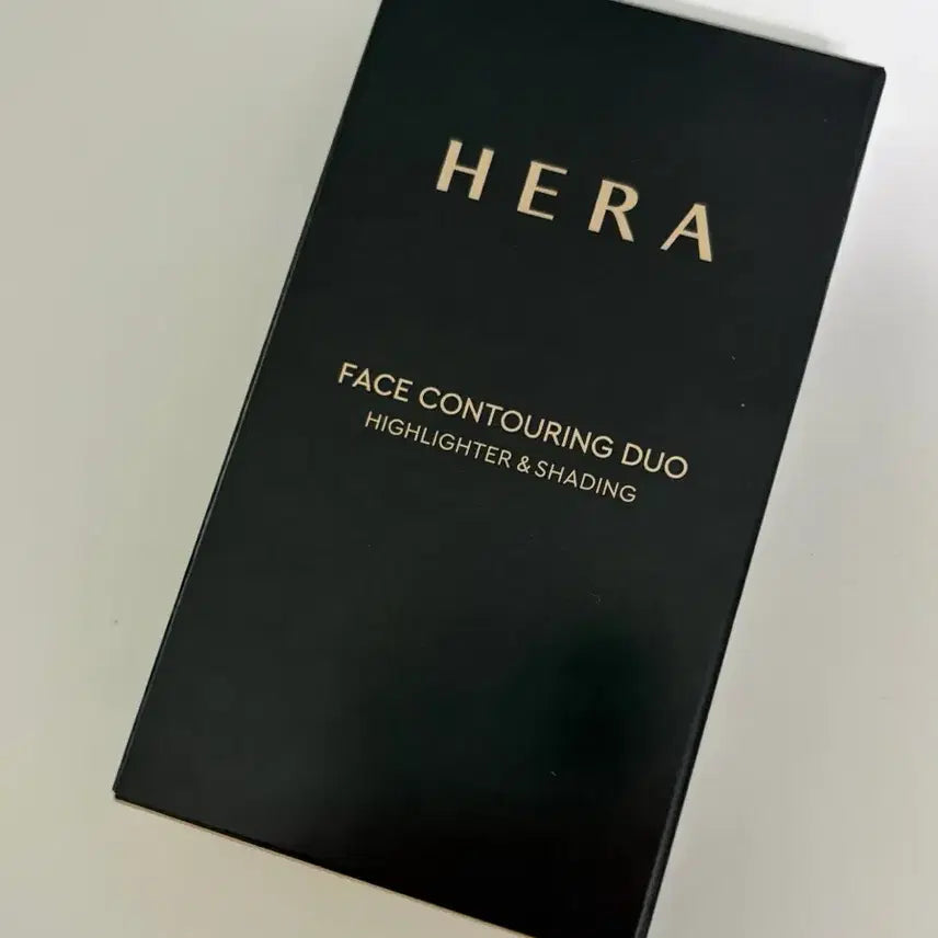 [BUNJANG] Hera Face Contouring Duo Highlighter & Shading (Sealed) / 새상품 미개봉 헤라 페이스 컨투어링 듀오 하이라이터앤 쉐이딩
