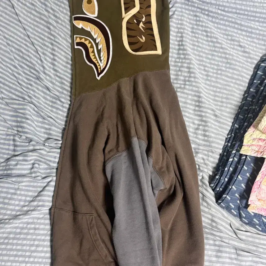 [BUNJANG] BAPE Silver Brown Hoodie / 베이프 실버 브라운후드