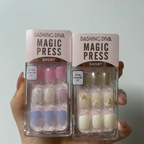 [BUNJANG] Dashing Diva Magic Press Nail Tips Set / 데싱디바 매직프레스 네일팁 2개일괄 교신가능