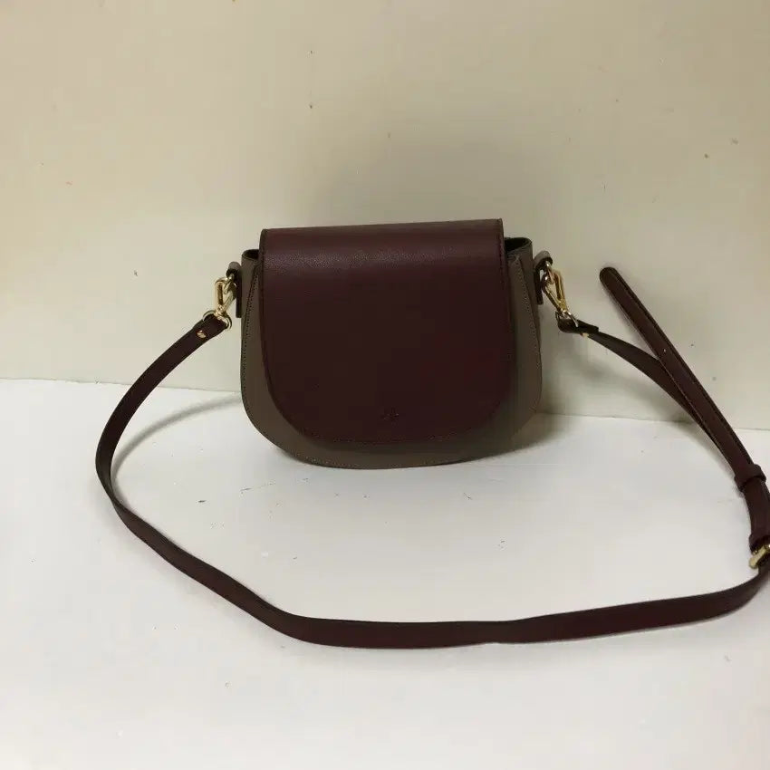 [BUNJANG] Monssac Cross Bag / 몽삭 크로스백@9976