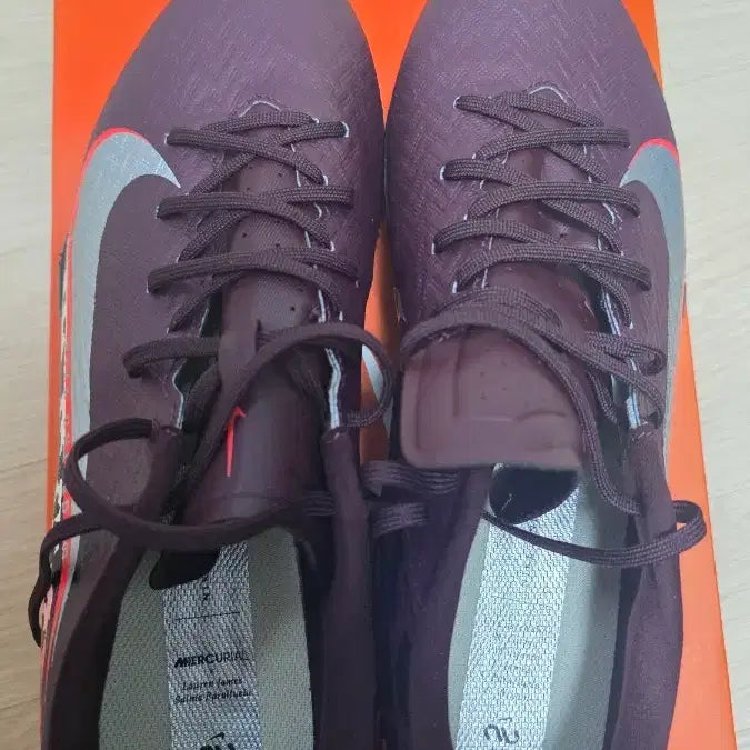 [BUNJANG] Nike Zoom Mercurial Vapor 16 Academy NU3 TF 270mm / 줌 머큐리얼 베이퍼 16 아카데미 NU3 TF 270mm