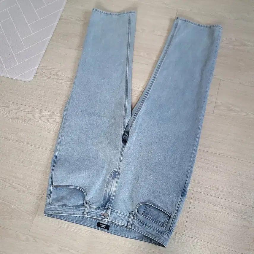 [BUNJANG] Musinsa Standard Regular Fit Denim Pants Light Indigo / 무신사스탠다드 레귤러핏 데님팬츠 40