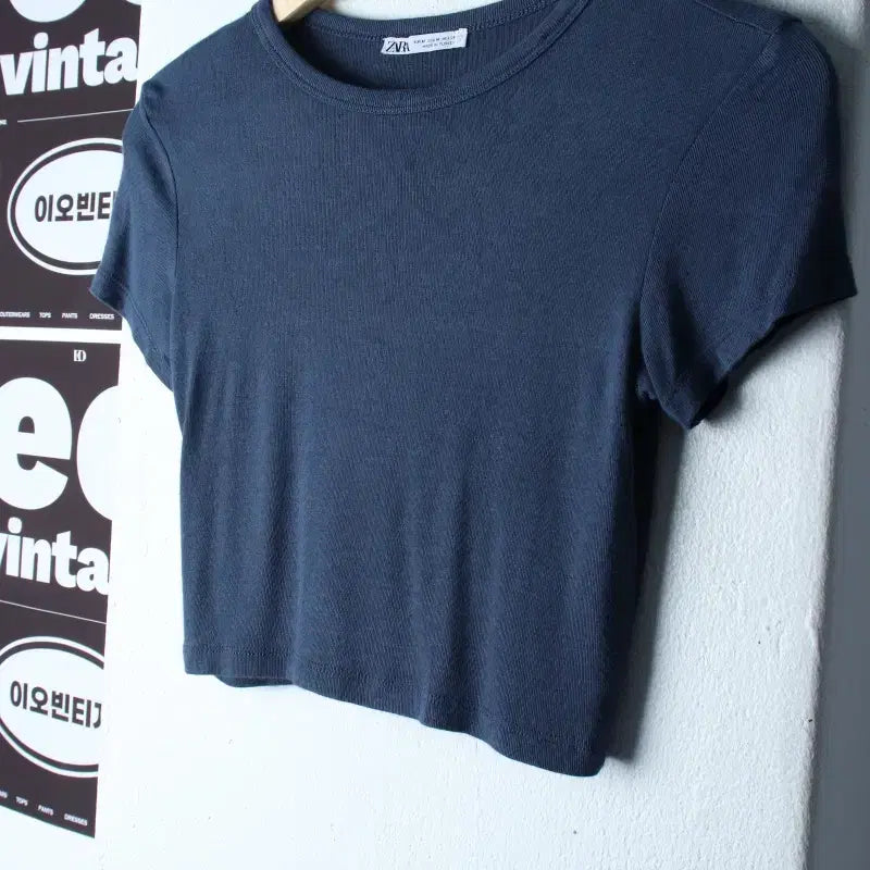 [BUNJANG] ZARA Cropped T-Shirt - Blue / W(L) 자라 반팔 티셔츠 크롭 무지 블루-H34594