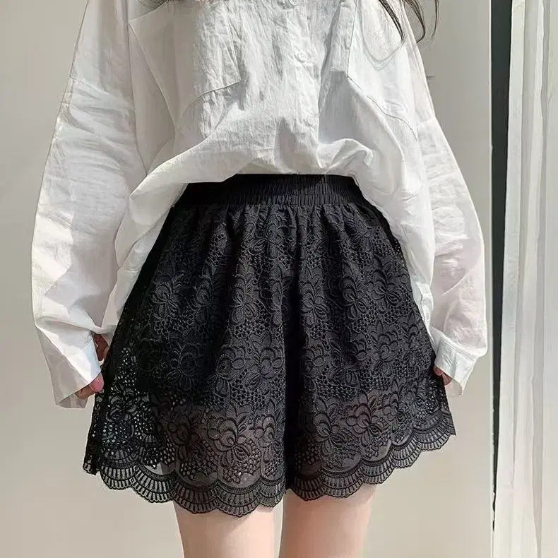 [BUNJANG] Lace Shorts White / Black / 레이스 반바지 화이트 /블랙