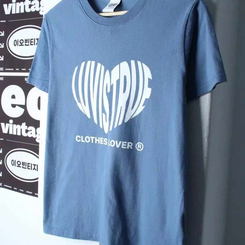 [BUNJANG] Love Is True Big Logo Blue Heart T-Shirt / W(F) 러브이즈트루 반팔 티셔츠 빅로고 블루 하트 키치-H34606