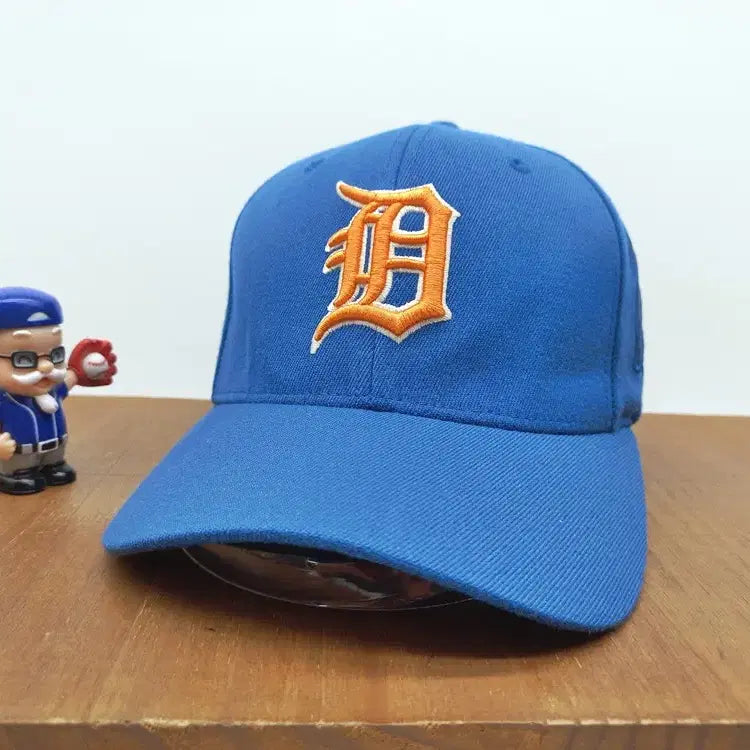 [BUNJANG] MLB Detroit Tigers Embroidered Ball Cap Dark Navy Orange / MLB 2010 디트로이트 타이거즈 자수 볼캡 다크 네이비 오렌지