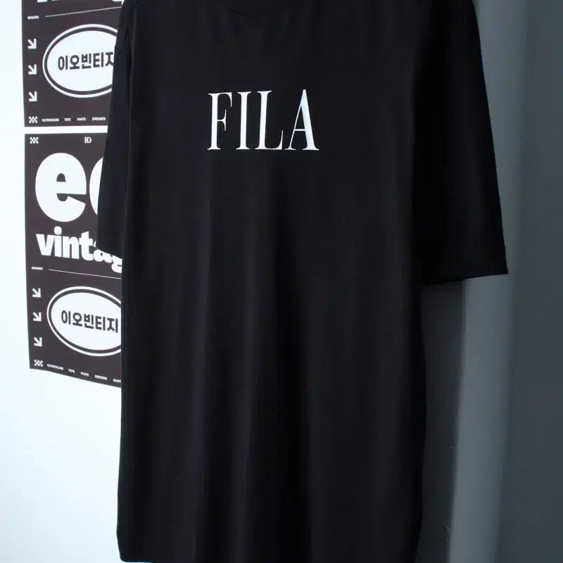 [BUNJANG] FILA Short Sleeve Lettering T-Shirt Black Oversized Old School / (M-XL) 휠라 반팔 티셔츠 오버핏 레터링 블랙 올드스쿨-H34627