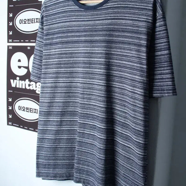 [BUNJANG] Blank Room Striped T-Shirt Navy (L-XL) / (L-XL) 블랭크룸 반팔 티셔츠 스트라이프 네이비-H34637