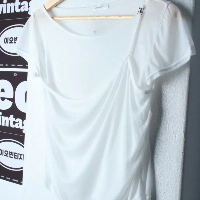 [BUNJANG] Urban Forest Layered White See-Through Short-Sleeve T-Shirt / W(F) 어반더스 반팔 티셔츠 레이어드 화이트 시스루-H34644