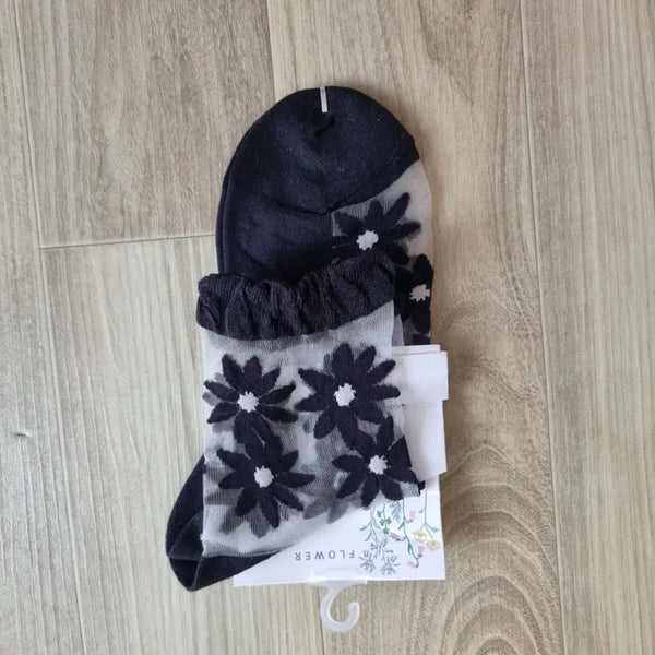 [BUNJANG] Japanese Black Floral See-Through Summer Women's Socks / 일제 블랙 꽃무늬 시스루 여성 여름양말