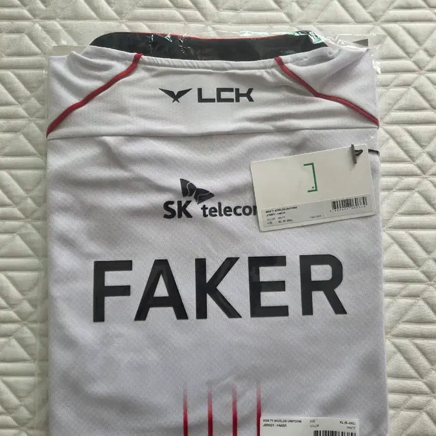 [BUNJANG] Faker 2024 Worlds Championship Victory T-Shirt XL / 2024 페이커 월즈 우승티셔츠