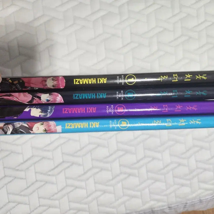 [BUNJANG] Bocchi the Rock! Volumes 1-4 / 봇치더락 1~4권