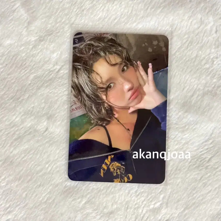 [BUNJANG]  (G)I-DLE Soyeon Lucky Draw Photocard / 아이들 공방 소연 럭드 포카 깁미댓럽 idle 럭키드로우