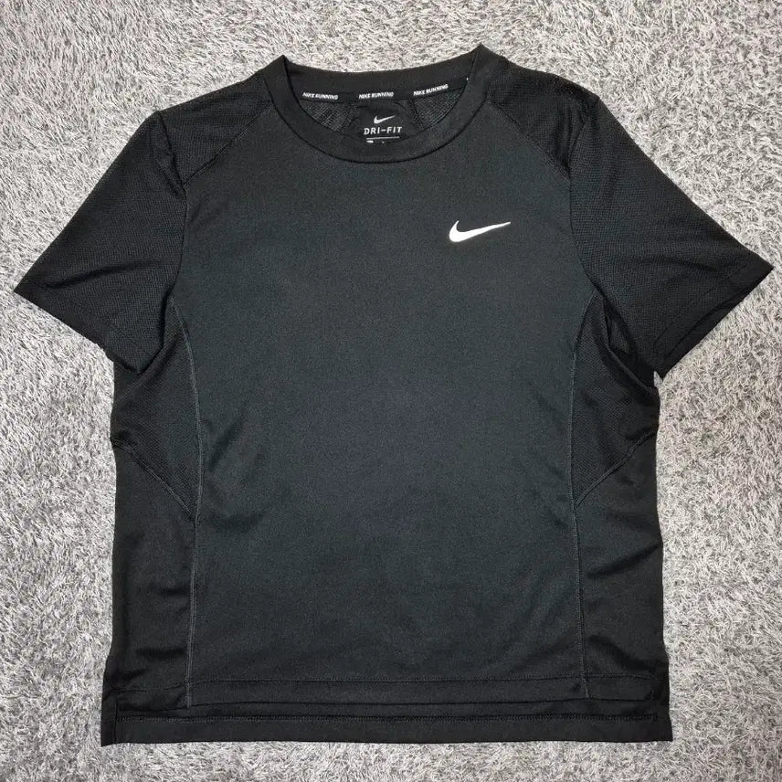 [BUNJANG] Nike Dri-FIT Women's Running T-Shirt Black L / 나이키 드라이핏 여성 기능성 러닝 반팔티 L(90)
