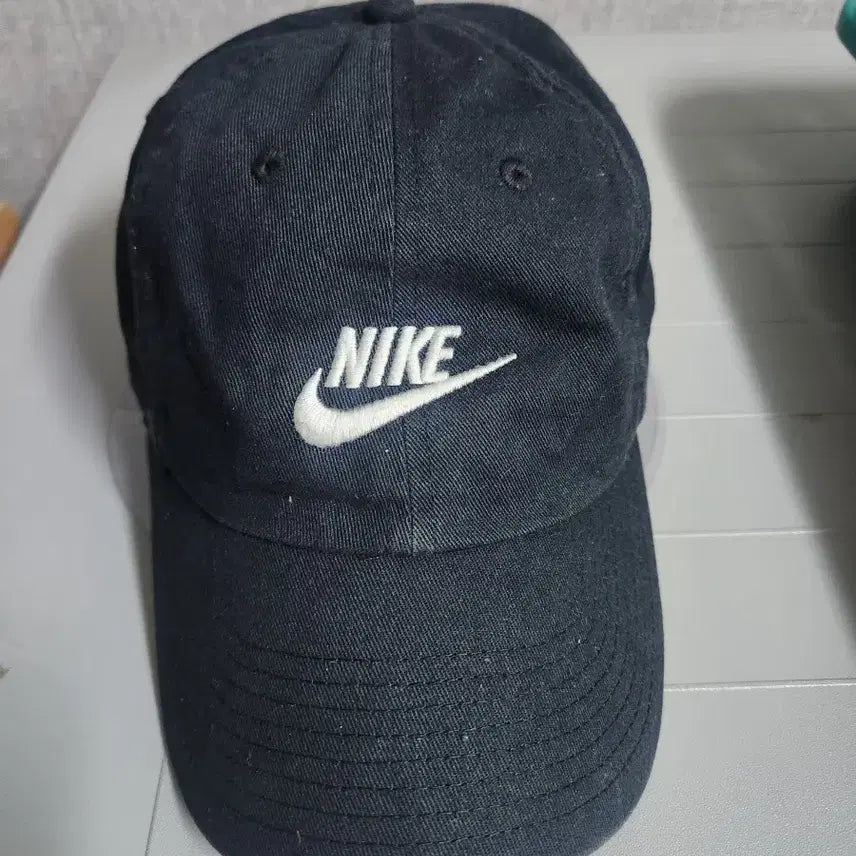 [BUNJANG] Nike Classic Black Cotton Baseball Cap / 나이키 볼캡 검정
