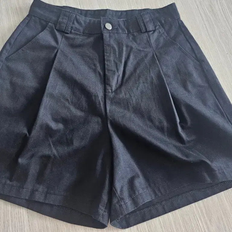 [BUNJANG] Pin Tuck Black Shorts / 새상품) 핀턱 검정 반바지