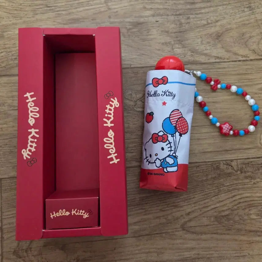 [BUNJANG] Sanrio Hello Kitty Folding Umbrella New / 산리오 정품 키티 접이식 양우산 새상품