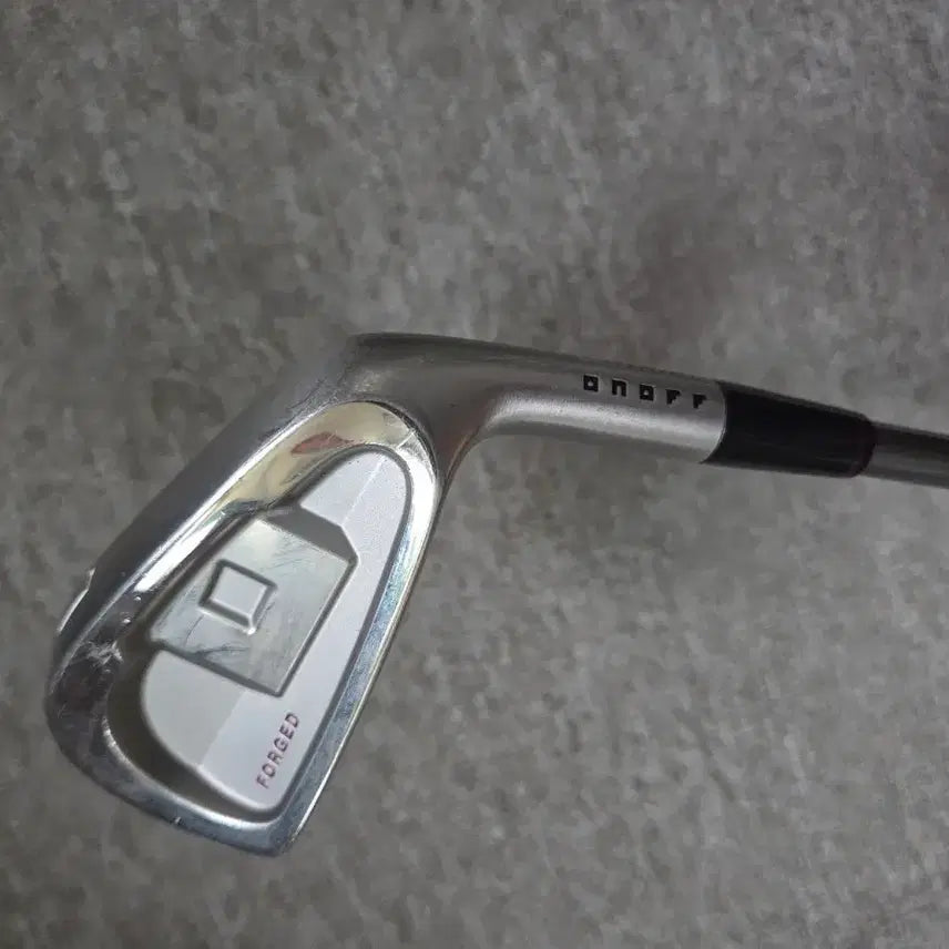 [BUNJANG] Daiwa OnOff Kuro MP717 Carbon SR 7 Iron (Used) / [중고] 다이와 온오프 쿠로 MP717 카본 SR 아이언 7번 정품