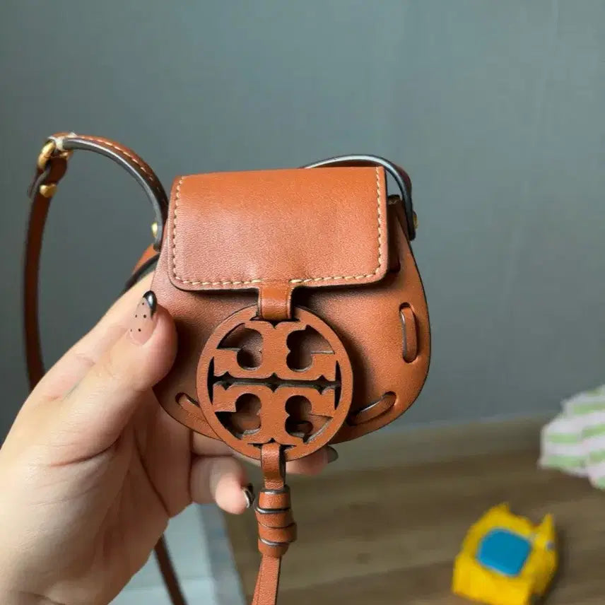[BUNJANG] Tory Burch Miller Nano Saddle Bag / 토리버치 밀러 나노 새들백