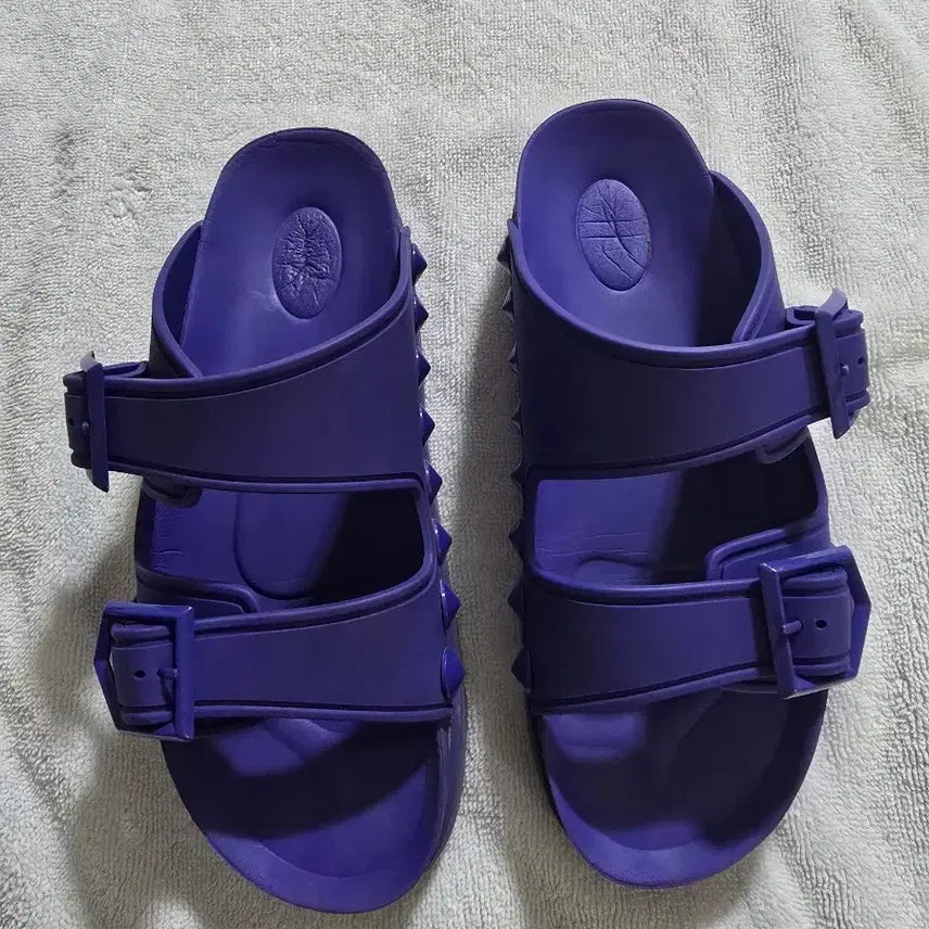 [BUNJANG] SUECOMMA BONNIE Studded Sandals / 슈콤마보니 스터드 샌들
