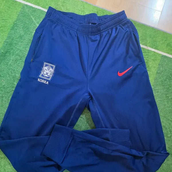 [BUNJANG] Nike South Korea National Football Team Training Jogger Pants / 국대 트레이닝바지