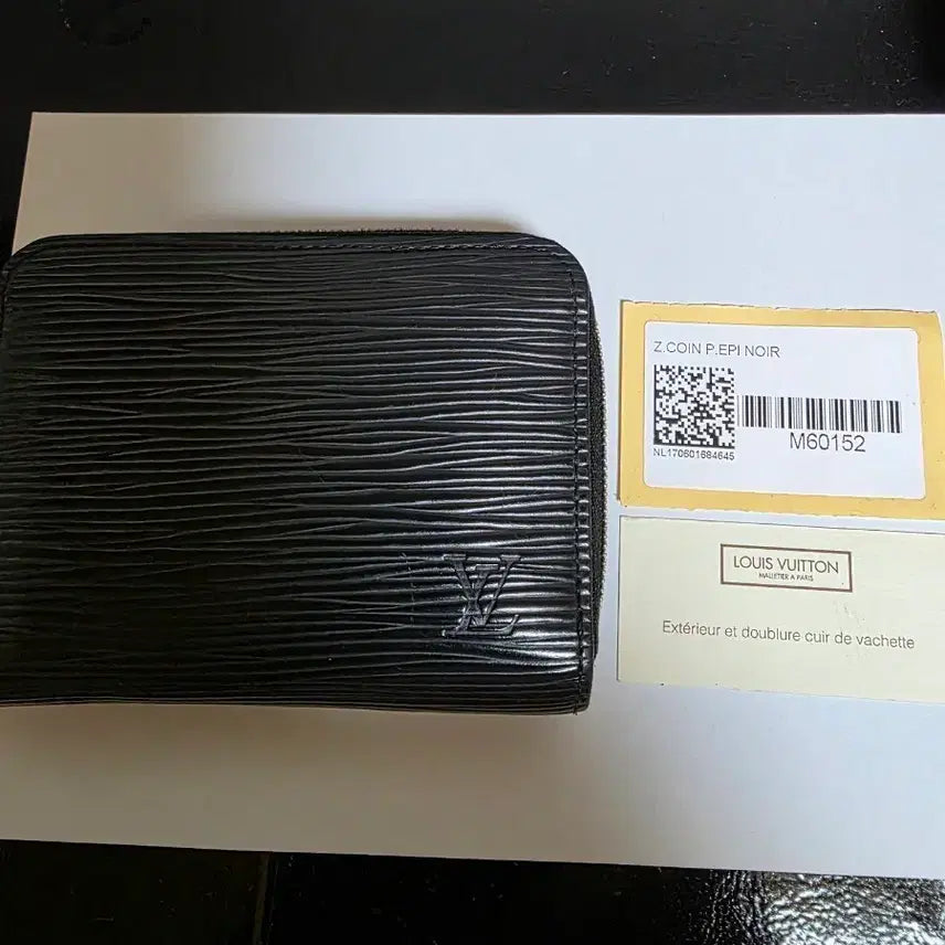 [BUNJANG] Louis Vuitton Z Coin Epi Noir Leather Coin Purse / 루이비통 Z COIN EPI NOIFR (남녀공용)
