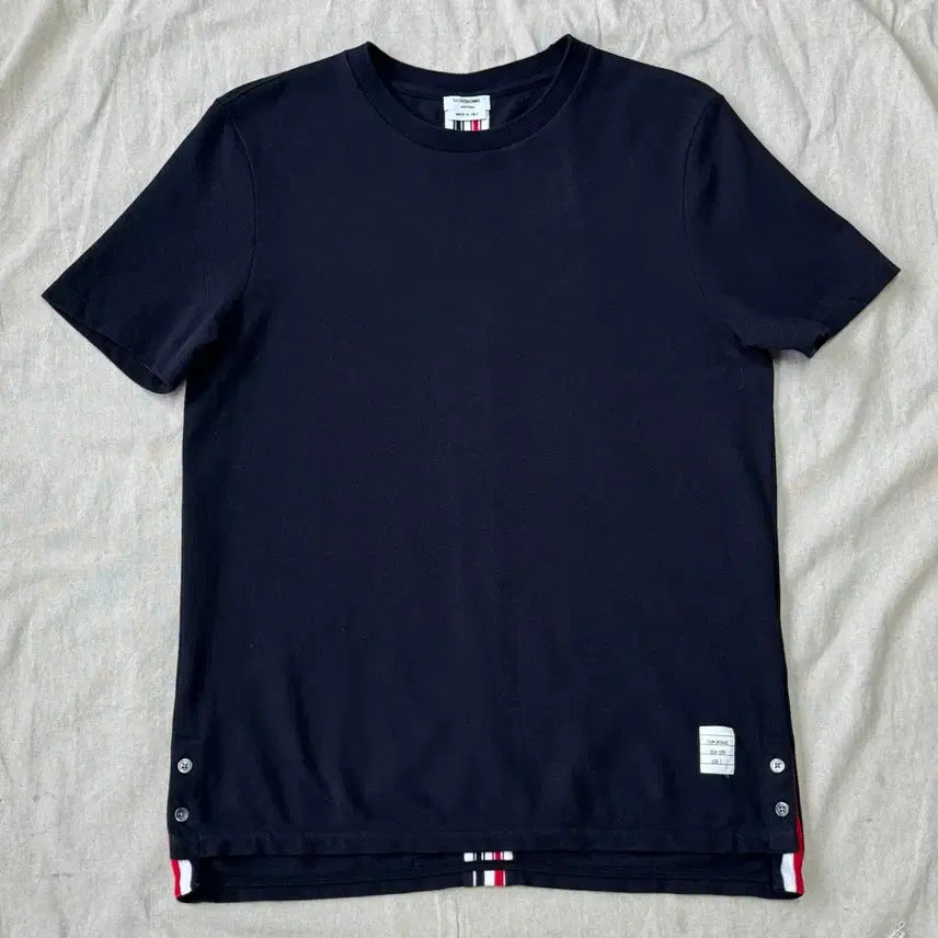 [BUNJANG] Thom Browne Navy Short Sleeve T-Shirt Size 2 / 톰브라운 백삼선 네이비 반팔 2