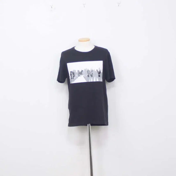 [BUNJANG] DKNY Men's Round Neck Short Sleeve T-Shirt Black Cotton Size 95 / [정품] DKNY 남성 라운드 반팔 티셔츠 95사이즈 정인샵