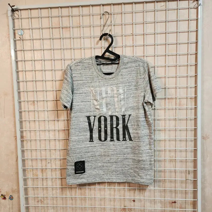 [BUNJANG] MLB Short Sleeve T-Shirt Women's Size 90 / MLB반팔(여90)