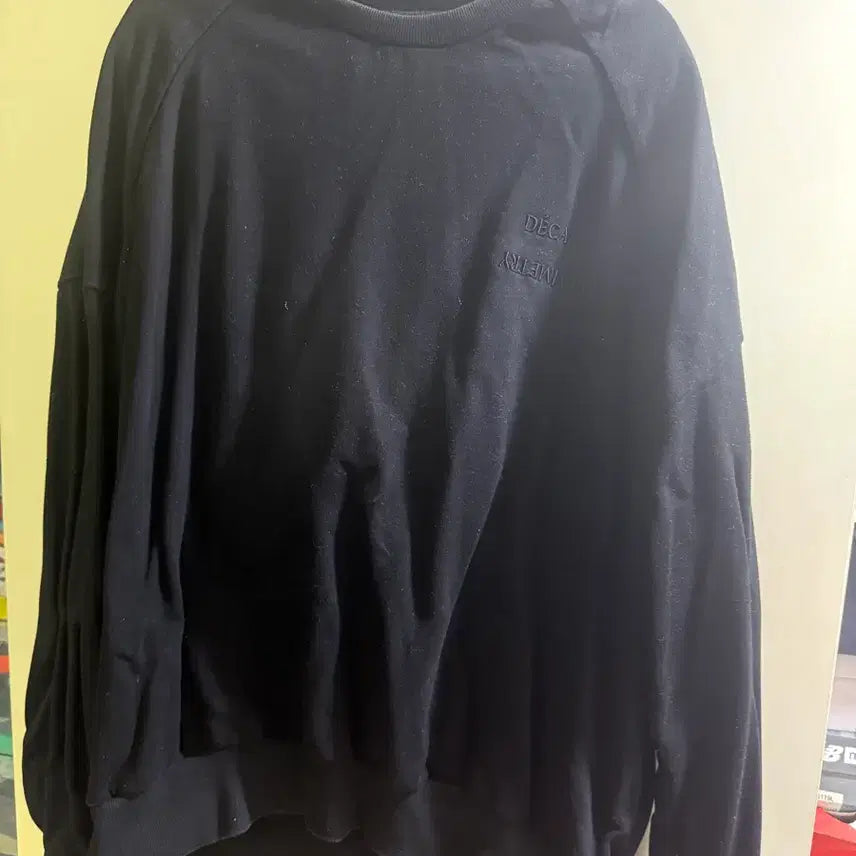 [BUNJANG] Juun.J Embroidered Sweatshirt Black M / 준지 맨투맨 자수 블랙 Msize