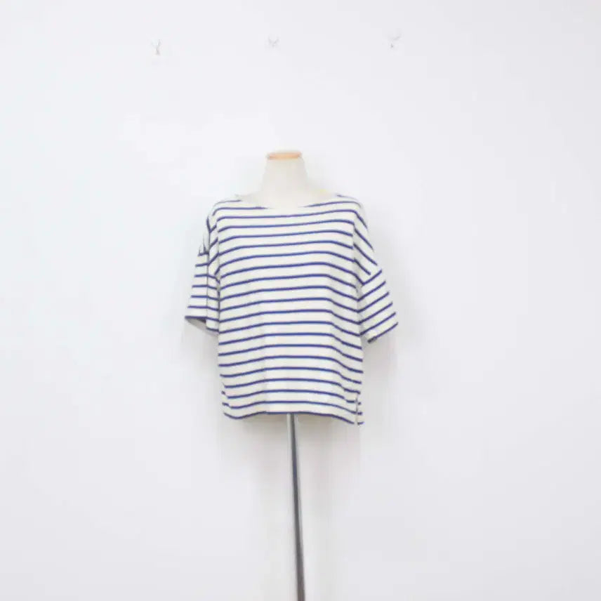 [BUNJANG] Lucky Chouette Women's Cotton Overfit Round Neck T-Shirt Free Size / [정품] 럭키슈에뜨 라운드티 오버핏 Free사이즈 정인샵
