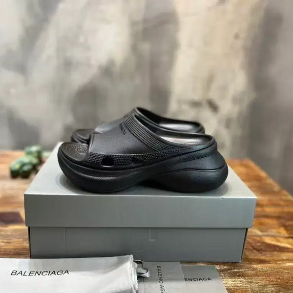 [BUNJANG] Balenciaga x Crocs Collaboration Clog Slippers (Women's Size 230mm) / 발렌시아가 크록스 클로그 협업 슬리퍼 여성 230mm