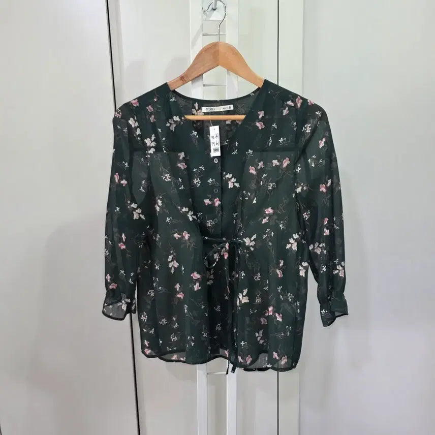 [BUNJANG] MIXXO Women's Floral Pattern Shirt / 미쏘 여성 플로럴 패턴 셔츠
