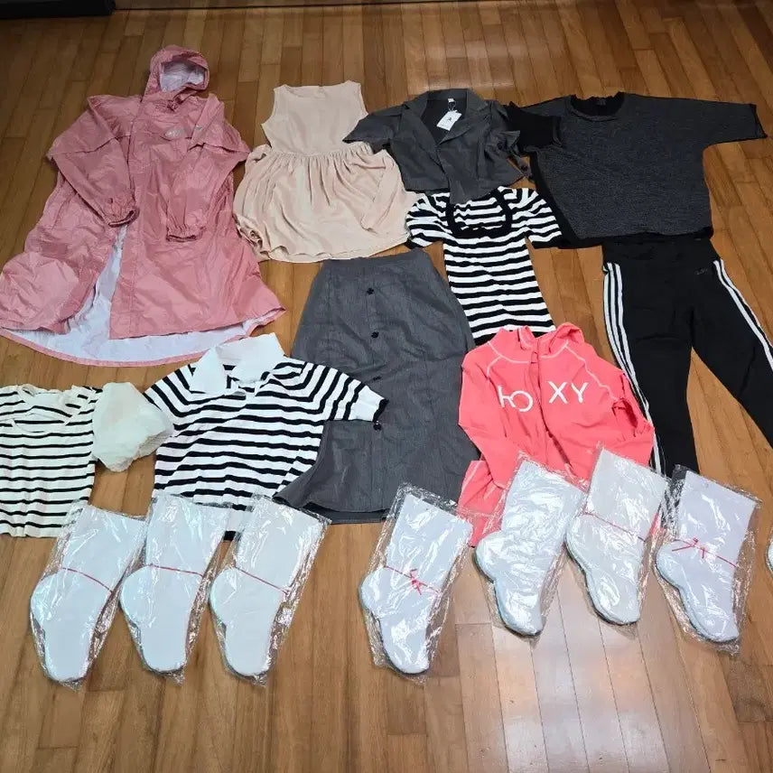 [BUNJANG] Aider Raincoat, Crocodile, Adidas Bundle Set / 미사용 아이더 레인코트 우비 외 모두 일괄 택포