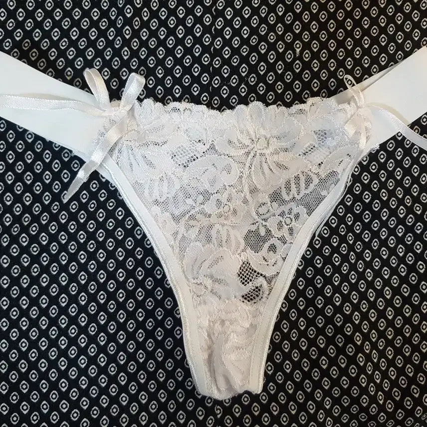 [BUNJANG] Ribbon White Women's Thong Panty / 리본 화이트 여성 티팬티>>중고