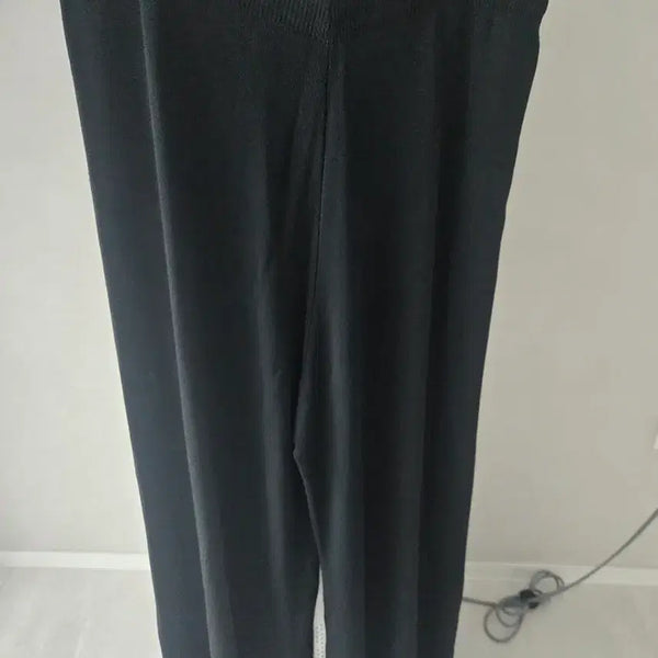 [BUNJANG] Black Cubic Knit Shorts / 블랙 큐빅니트 바지