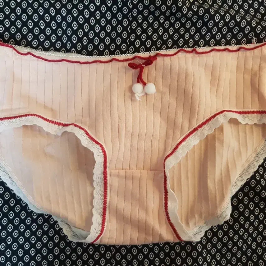 [BUNJANG] Women's Pink Panties (Used) / 여성 핑크 팬티>>중고