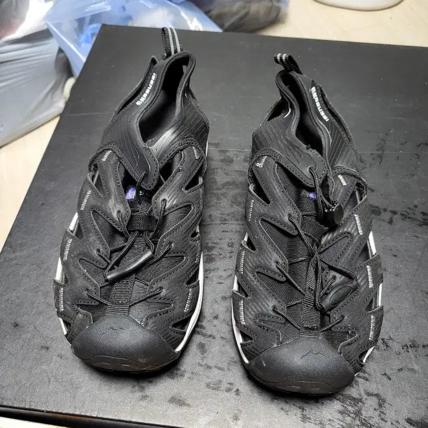 [BUNJANG] Isenberg N-VISION Trekking Sandals Black 225mm / 이젠벅 N-VISION 트레킹 샌들 블랙 225mm 상태최상