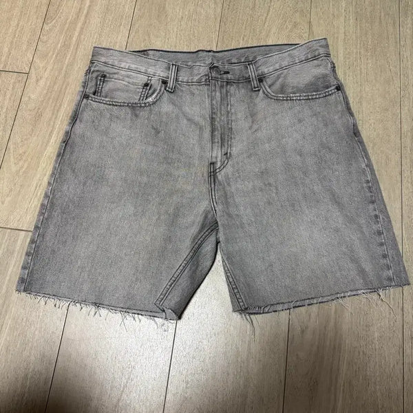 [BUNJANG] Vintage Levi's Cut-Off Denim Jeans (36) / 빈티지 리바이스 컷오프 데님 36size