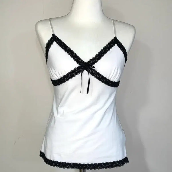 [BUNJANG] White Black Lace Sleeveless Top / 화이트 블랙 레이스 나시 러블리히메갸루stc진리일브핑세