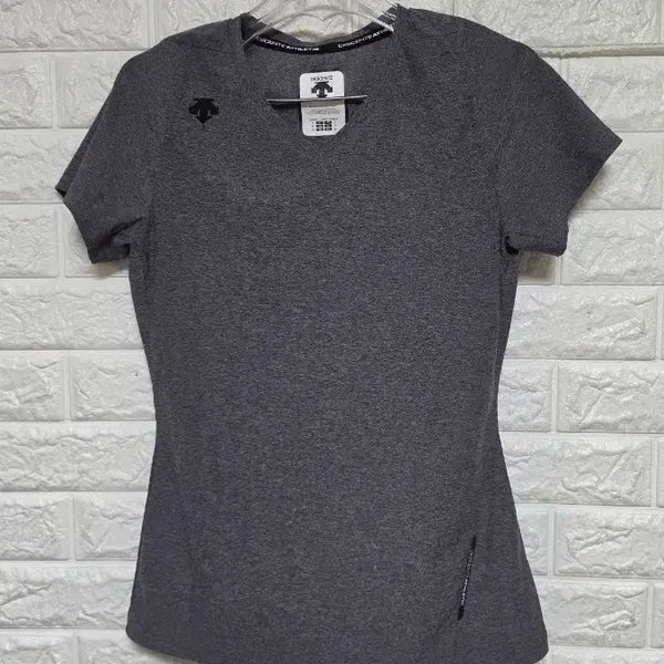 [BUNJANG] Descente Authentic T-shirt Gray / 데상트정품 반팔 티셔츠 그레이85