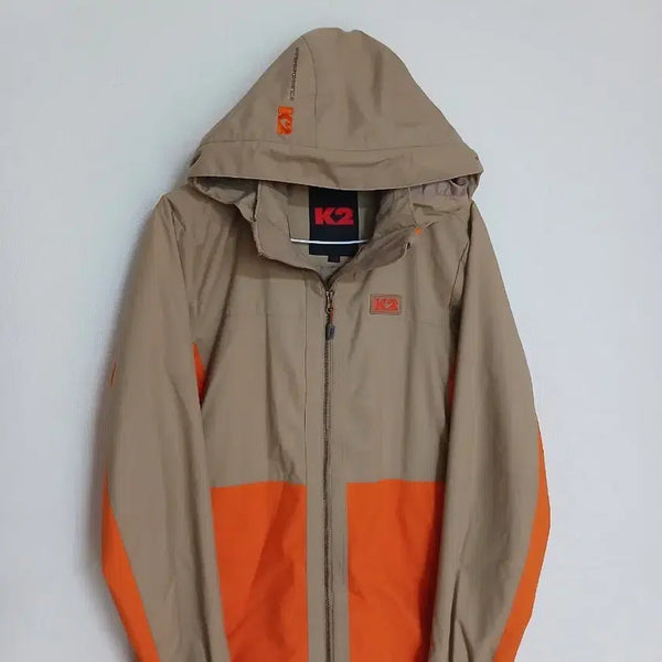 [BUNJANG] K2 Men's Golf Windbreaker Jacket Beige Orange / K2 브랜드의 남성 골프 바람막이 자켓이에요베이지와 오렌지 색상 조합이