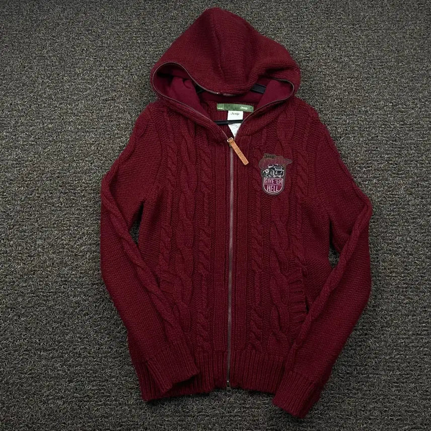 [BUNJANG] Jeep Burgundy Cable Knit Hooded Zip-Up / Jeep 지프 버건디 꽈배기 니트 후드집업