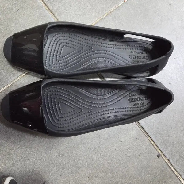 [BUNJANG] Crocs Flat Shoes Black / 크록스 플랫 슈즈 블랙230