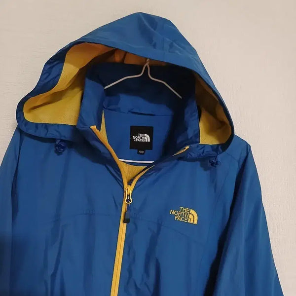[BUNJANG] The North Face Golf Windbreaker Blue/Yellow Size 100 / 노스페이스 골프 바람막이 100 사이즈 블루/옐로우 색상이에요가볍고 활