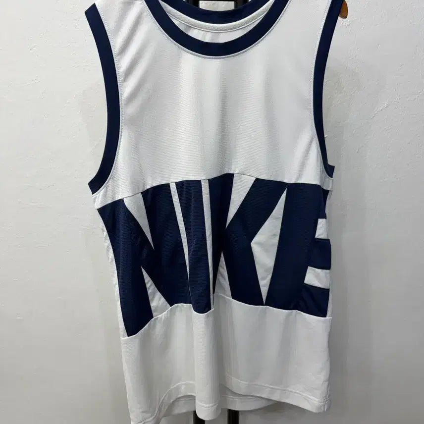 [BUNJANG] Nike Dri-FIT Men's Sleeveless Tank Top - White/Navy, Size L / 정품) 나이키 드라이핏 남성 민소매 나시티 L